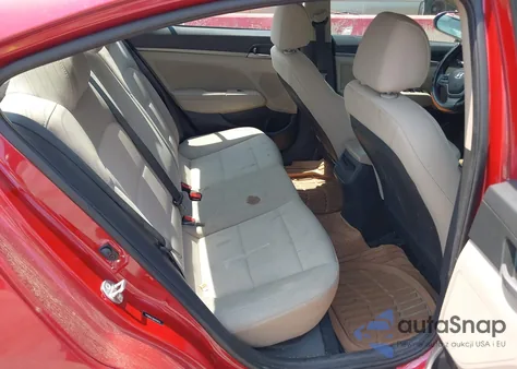 2017 Hyundai Elantra Se z USA, uszkodzony, nr VIN 5NPD84LF0HH160654